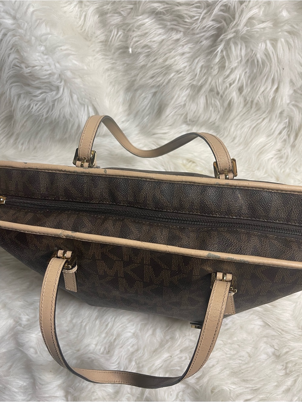 Michael Kors Brown MK Logo Tote with leather Beige Trim& straps - Picture 9 of 13